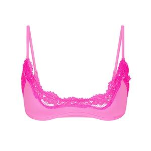 skims fits everybody lace bralette in taffy tonal